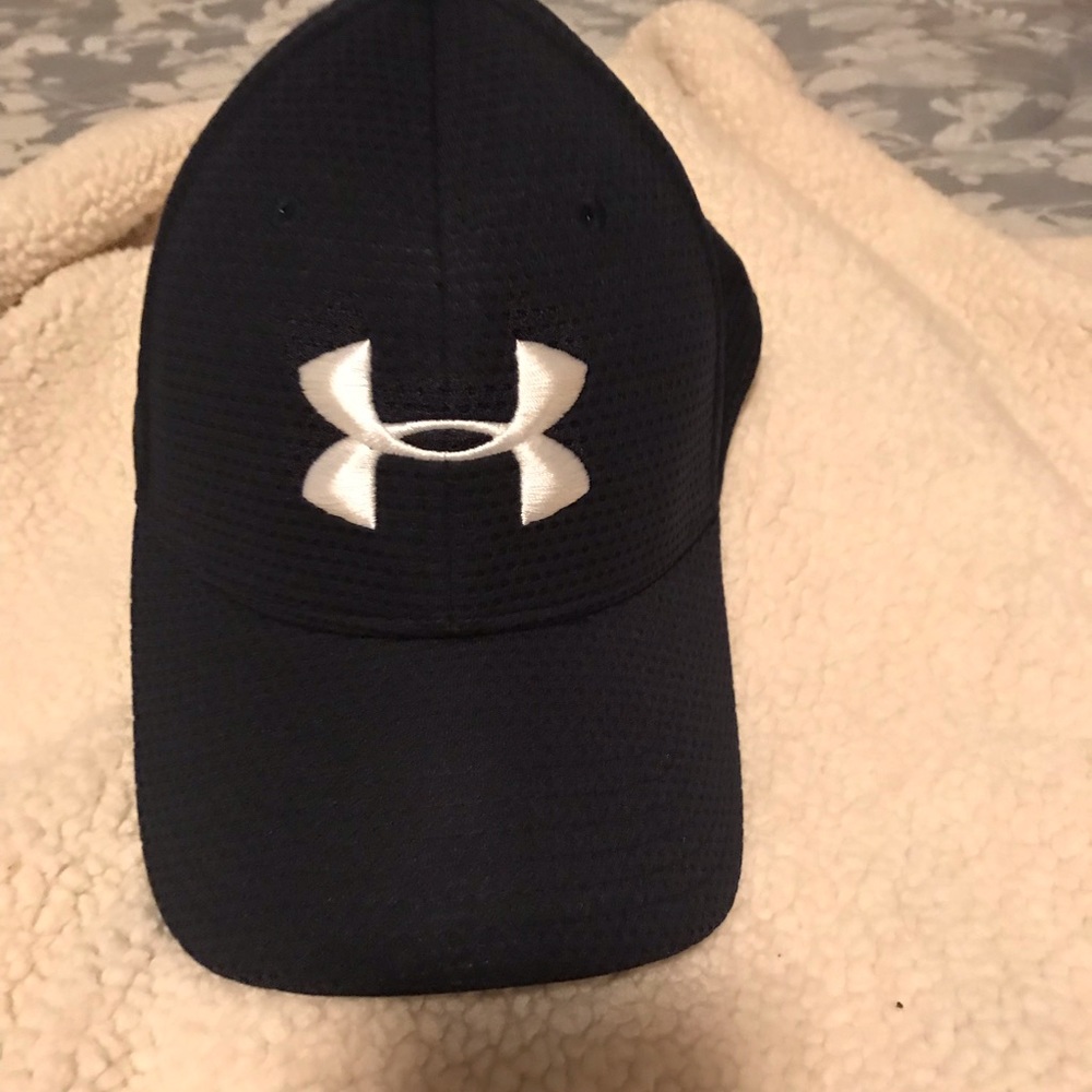 Navy Blue Cap - SIZE: Med/Large